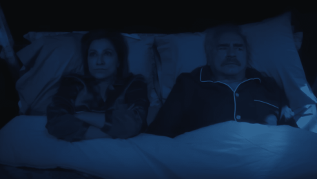 Crítica do filme “The Parenting”: Reunião familiar + experiência em casa mal-assombrada = o fim de semana mais constrangedor
